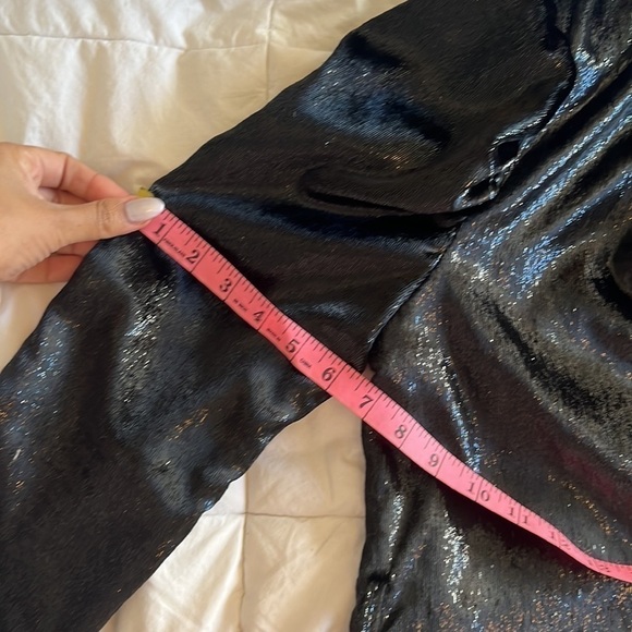 KENDALL & KYLIE puff sleeve wrap top - Picture 10 of 16